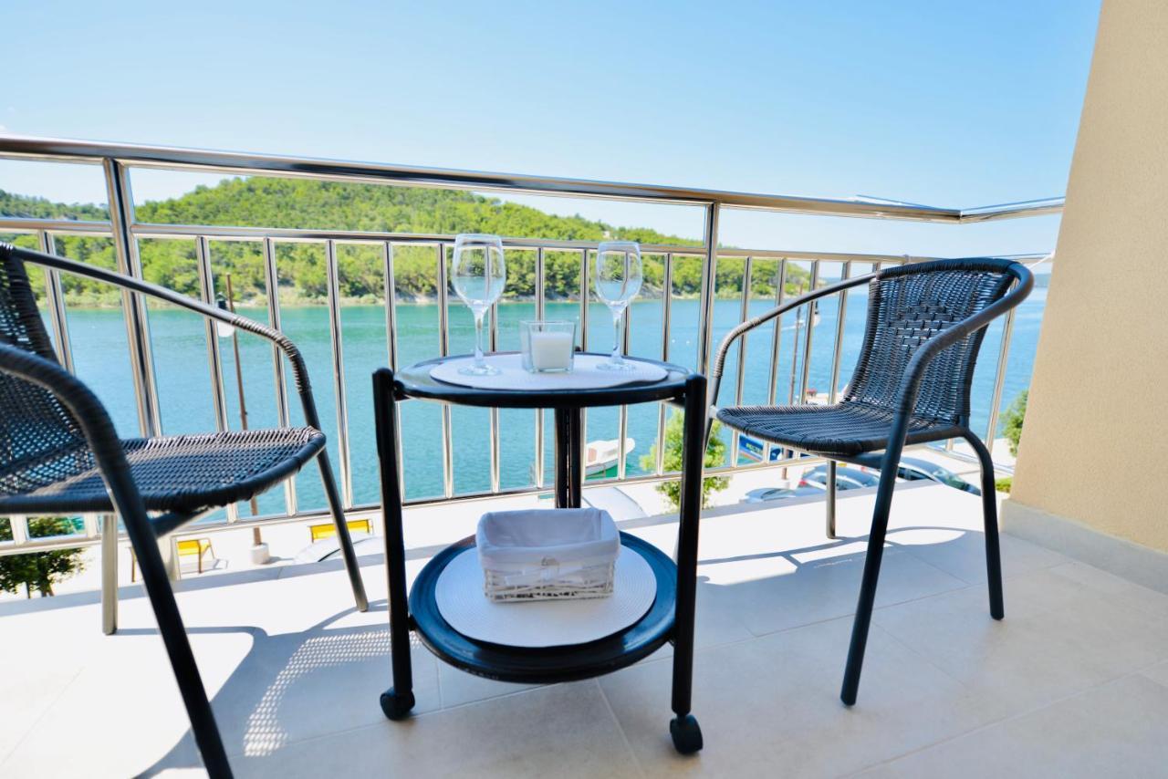 Apartment Niksa Novigrad  Exterior foto